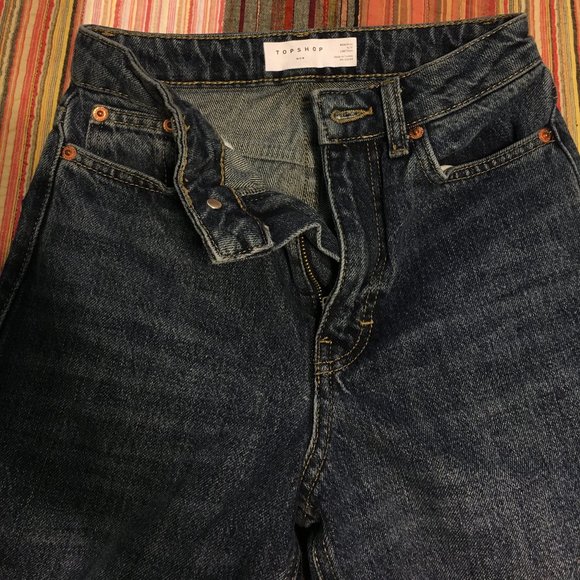 w2430 jeans size